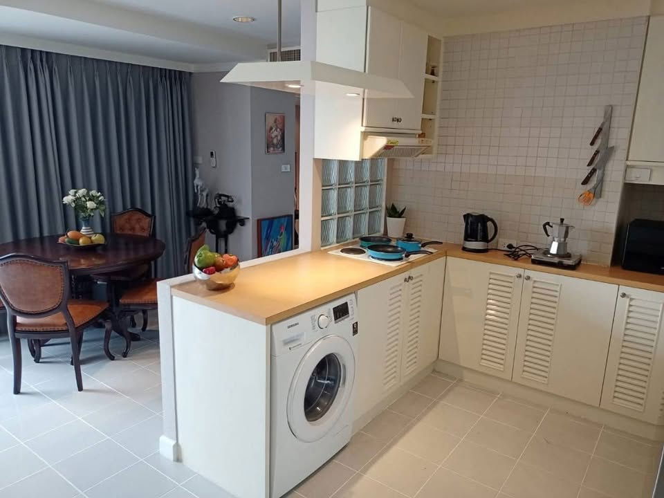 picture Condo for rent Supalai Place Sukhumvit 39 near BTS Phrom Phong 47,500 baht Property code: RS1558 - 14/29