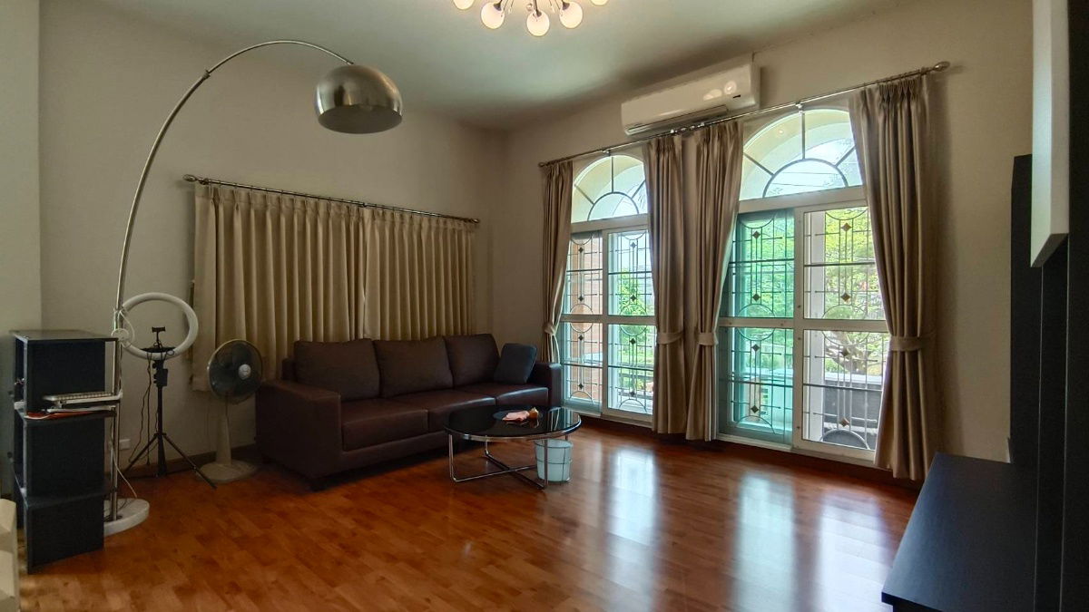 picture 3-storey townhouse, Casa City Nuanchan 1, corner unit, best location - 12/22