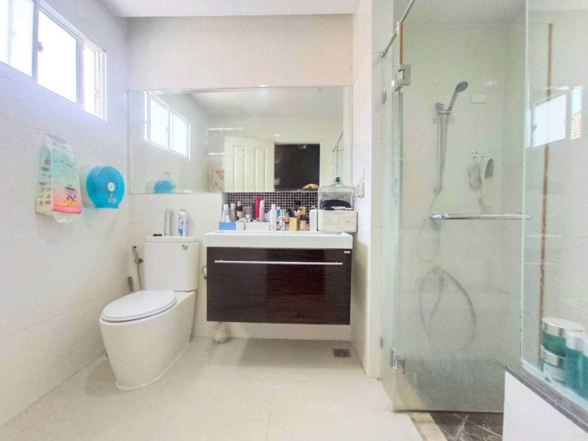 รูป ขายบ้านเดี่ยว  2  ชั้น  ใกล้รถไฟฟ้า 2  กิโลเมตร โครงการเซนโทร รัตนาธิเบศ์ (วัดสวนแก้ว) หลังมุม - รูปที่ 10/13
