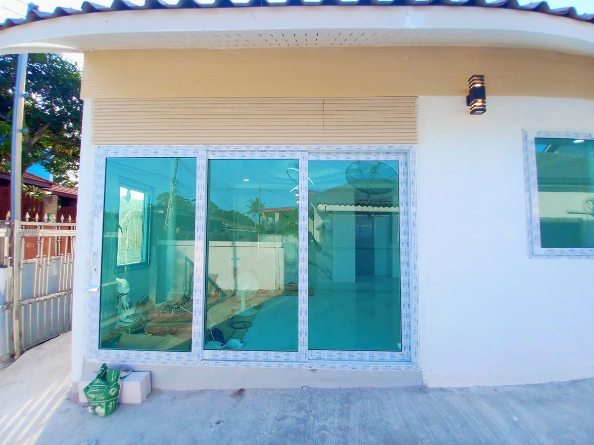 picture Affordable House in Pattaya located near Million years Stone Park  - 2/9