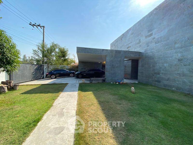 รูป บ้าน 6-ห้องนอน ใกล้ ท่าอากาศยานสุวรรณภูมิ (ID 1096594) - รูปที่ 17/17