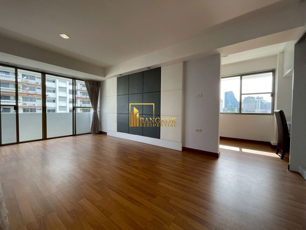 รูป Impressive 3 Bedroom Apartment For Rent in Sukhumvit 12 - BR21295AP - รูปที่ 26/49