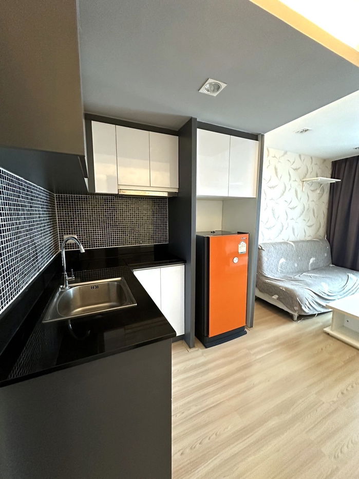 picture 💛 For Rent – The Time Condo, Sriracha 💛 Fully furnished + washing machine included, ready to move in! - 3/7