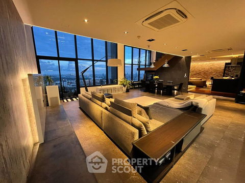2-BR Condo at The Emporio Place near BTS Phrom Phong (ID 845536)