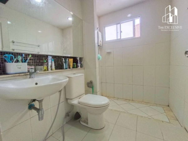 รูป ขายบ้านเดี่ยว 2 ชั้น ใกล้รถไฟฟ้า 2 กิโลเมตร - รูปที่ 11/13