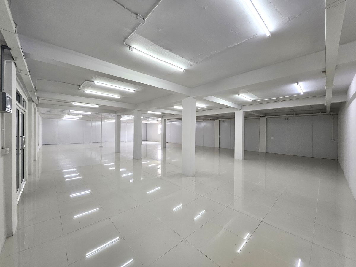 รูป WS2557 🏢 ห้องว่างให้เช่า ติดถนนลาดกระบัง เหมาะสำหรับ ออฟฟิศ / ร้านค้า / โกดังขนาดเล็ก เพียง 17,500 บาท/เดือน - รูปที่ 19/31