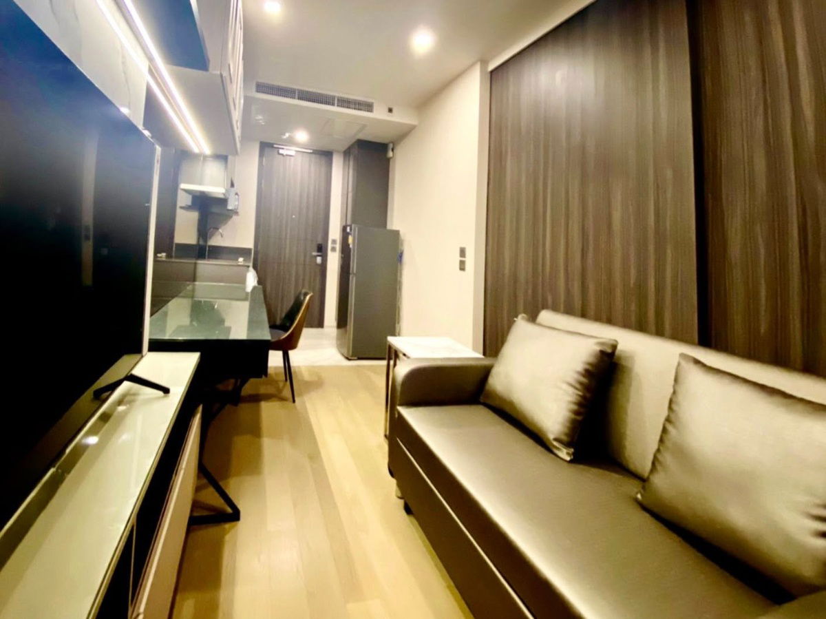 picture For rent, Ashton Asoke, 23rd floor, ready to move in, next to Sukhumvit MRT station. - 4/15