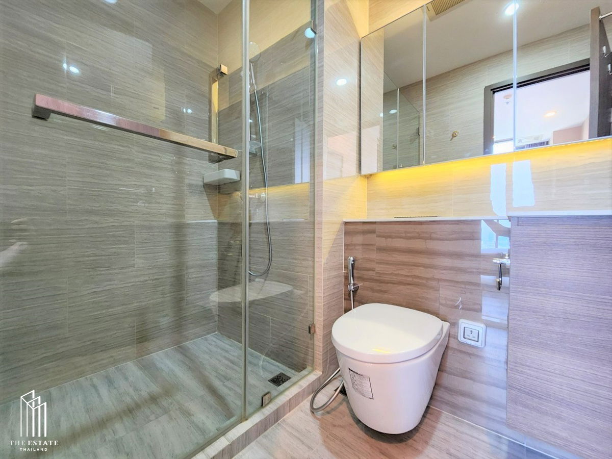 รูป Condo for RENT *Whizdom Essence ชั้น 20up ทิศใต้ วิวเมืองและโค้งน้ำเจ้าพระยา เฟอร์ครบ @20,000 Baht - รูปที่ 7/7