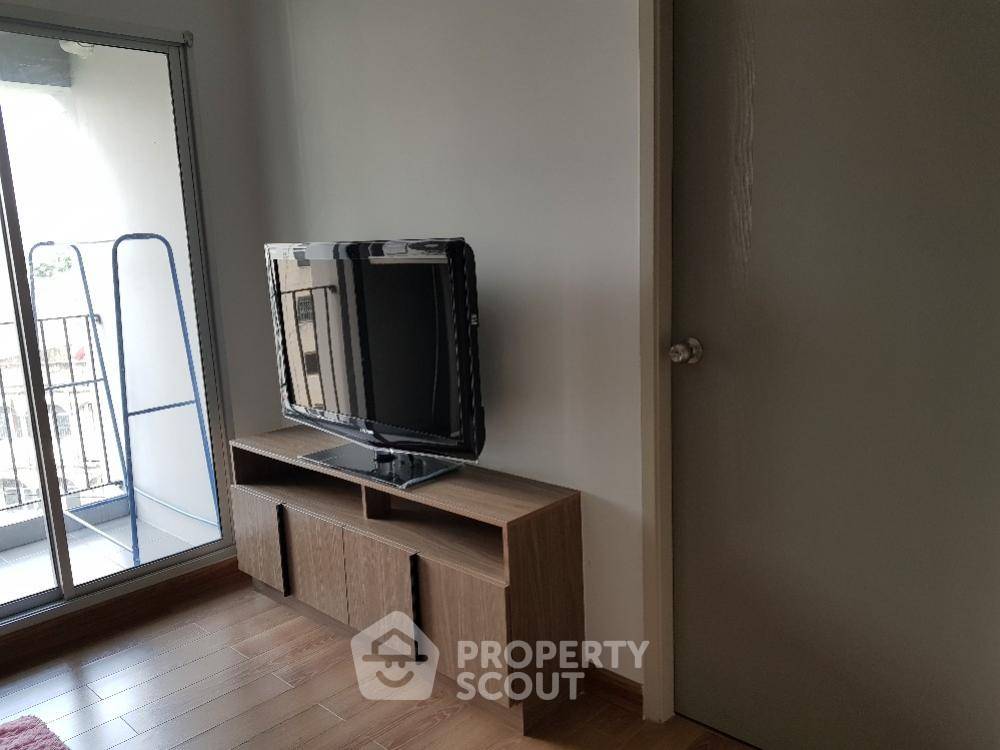 picture 1-BR Condo at Chapter One The Campus Ladprao 1 near MRT Lat Phrao (ID 1307605) - 1/14