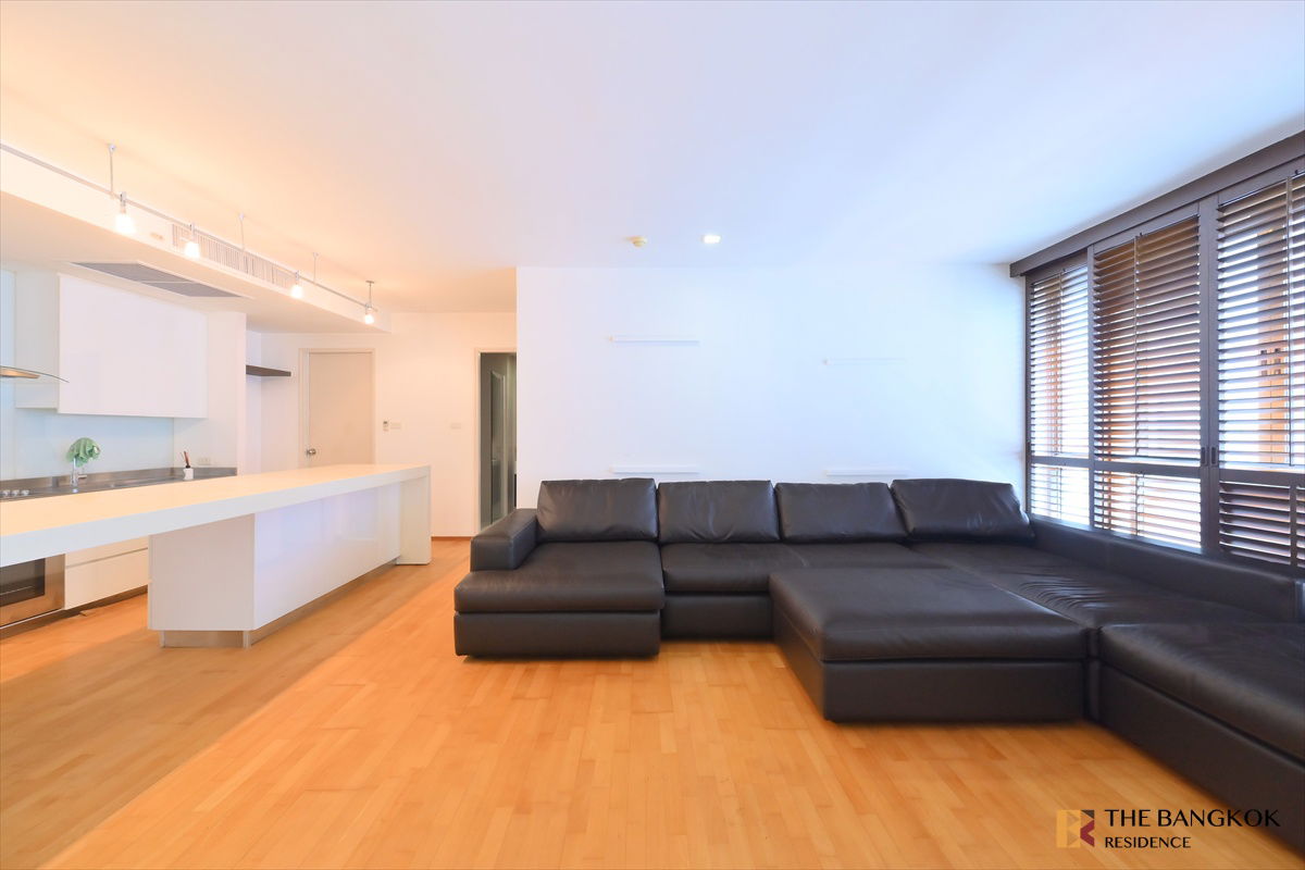 รูป 🔥Best Deal! Available Now🔥 Issara@42 Sukhumvit near BTS Ekkamai  - รูปที่ 4/13