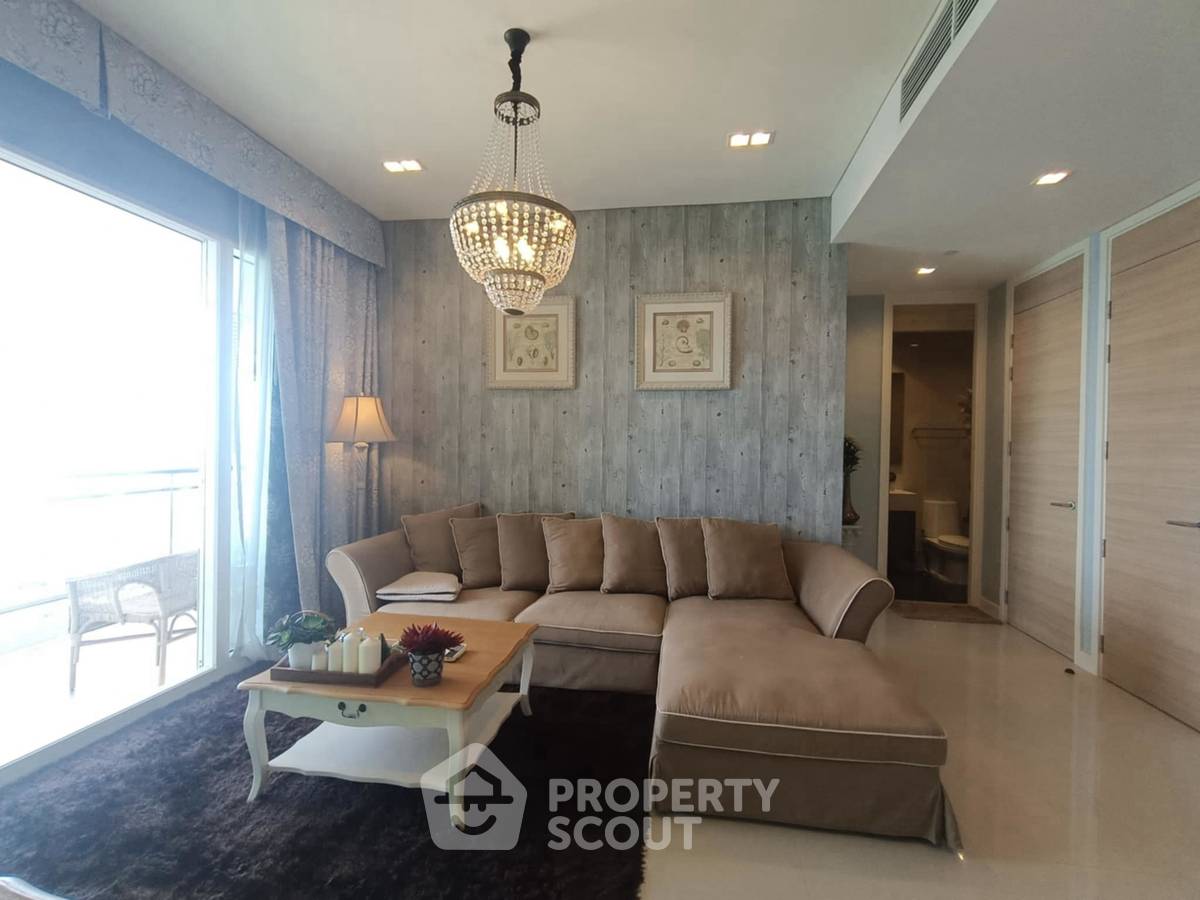 รูป คอนโด 2-ห้องนอน ที่ รีเฟล็คชั่น จอมเทียน บีช พัทยา ใกล้ เมืองพัทยา (ID 2264856) - รูปที่ 4/20