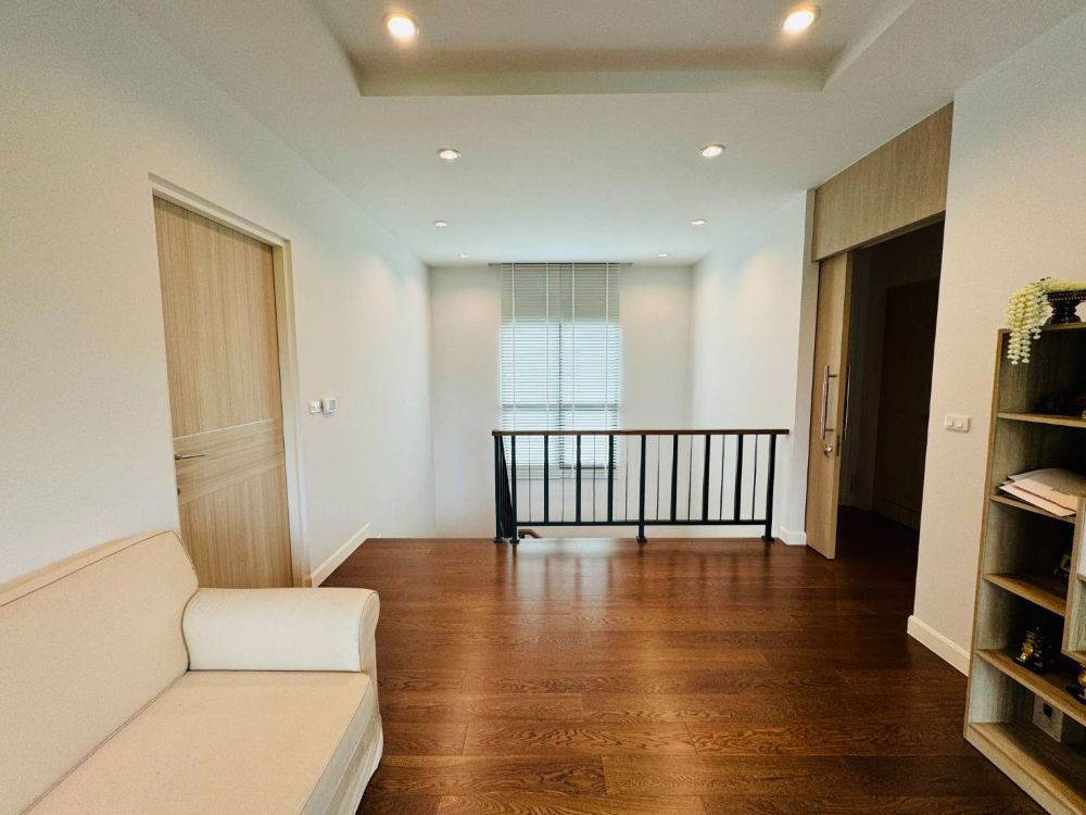 รูป ขายบ้านเดี่ยวหลังมุมติดสวน 2 ชั้น หมู่บ้านปริญญ์สาทรราชพฤกษ์ บ้านหันหน้าทิศใต้ ใกล้รถไฟฟ้า BTS และ MRT บางหว้า เจ้าของขายเอง - รูปที่ 15/15