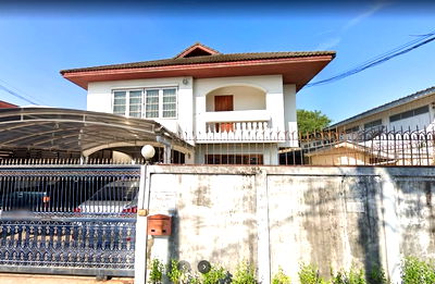 บ้านเดี่ยว วิทยาลัยเสนาธิการทหาร : ด่วน ขาย บ้านเดี่ยวสองชั้น ลาดพร้าว 35 ในราคาเพียง9.7 ล้านบาท 