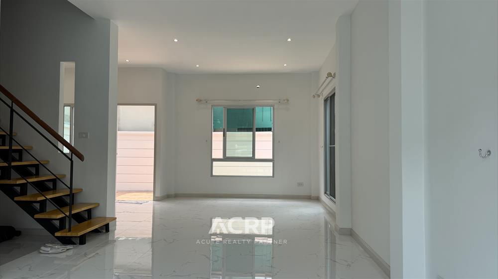 picture Townhouse for sale, renovated, Vista Avenue, Watcharapol, Sai Mai, size 28 square wah, 3 bedrooms, Ref no. 00159979 - 6/11