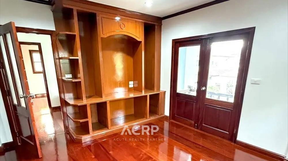 รูป ขายบ้านเดี่ยว 2 ชั้น หมู่บ้านธนทองสวีทเฮ้าส์ 2 บางบอน 3 รีโนเวทใหม่ทั้งหลัง - รูปที่ 9/12