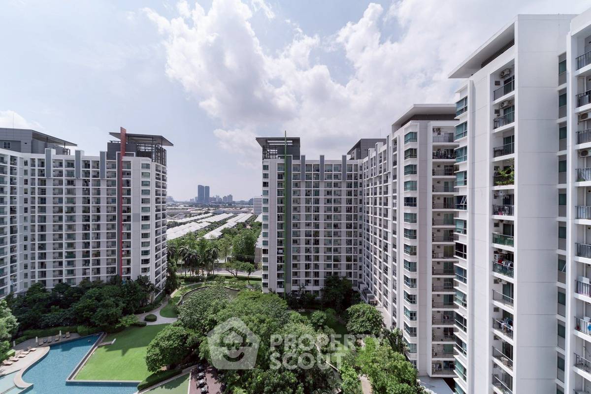 picture 2-BR Condo at The Parkland Srinakarin in Samrong Nuea (ID 2112009) - 2/20
