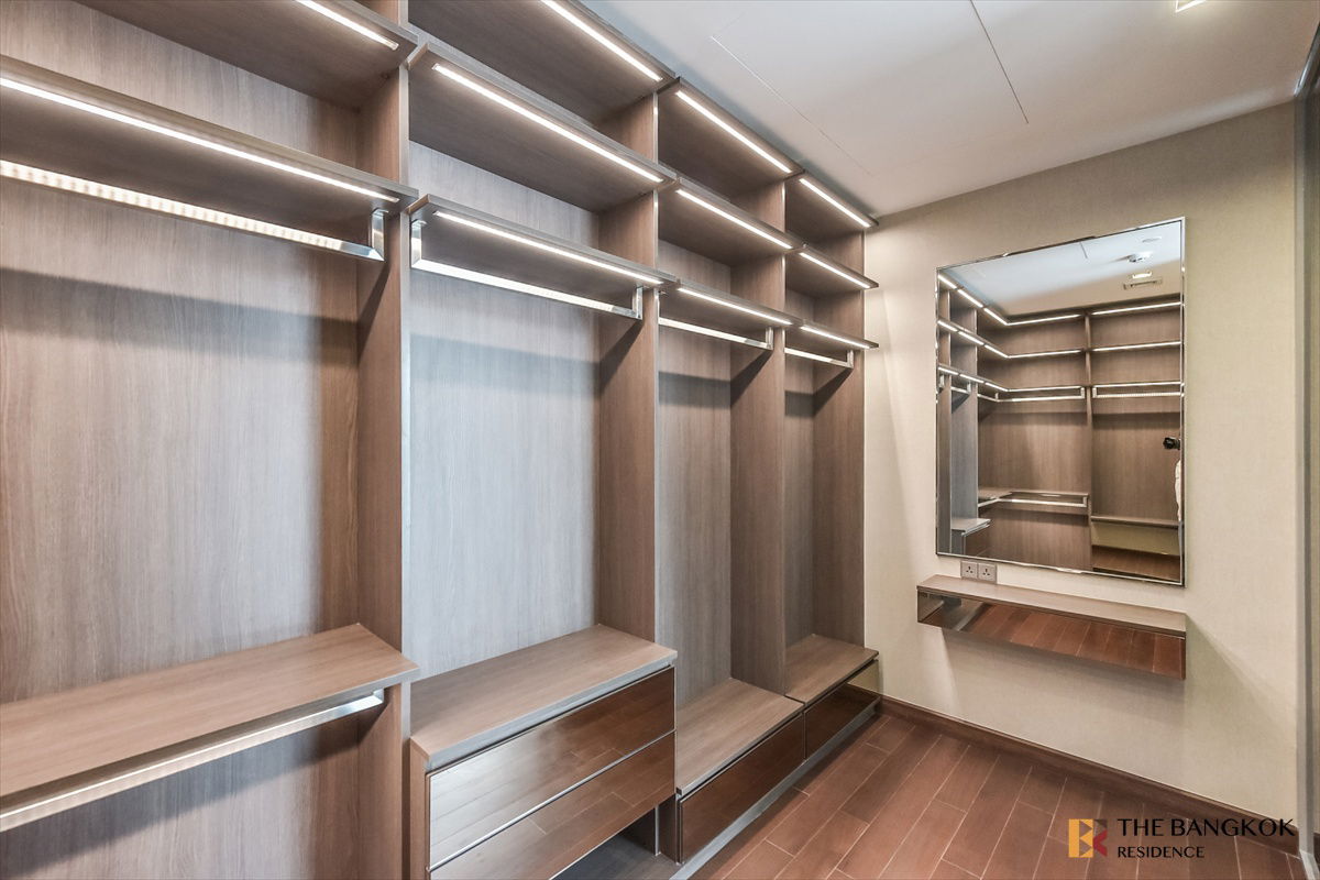 picture 🔥Super Hot Deal 🔥Q1 Sukhumvit, Ultra Luxury near BTS nana - 7/24