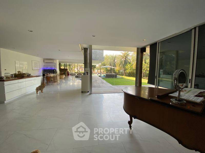 รูป บ้าน 6-ห้องนอน ใกล้ ท่าอากาศยานสุวรรณภูมิ (ID 1096594) - รูปที่ 14/17