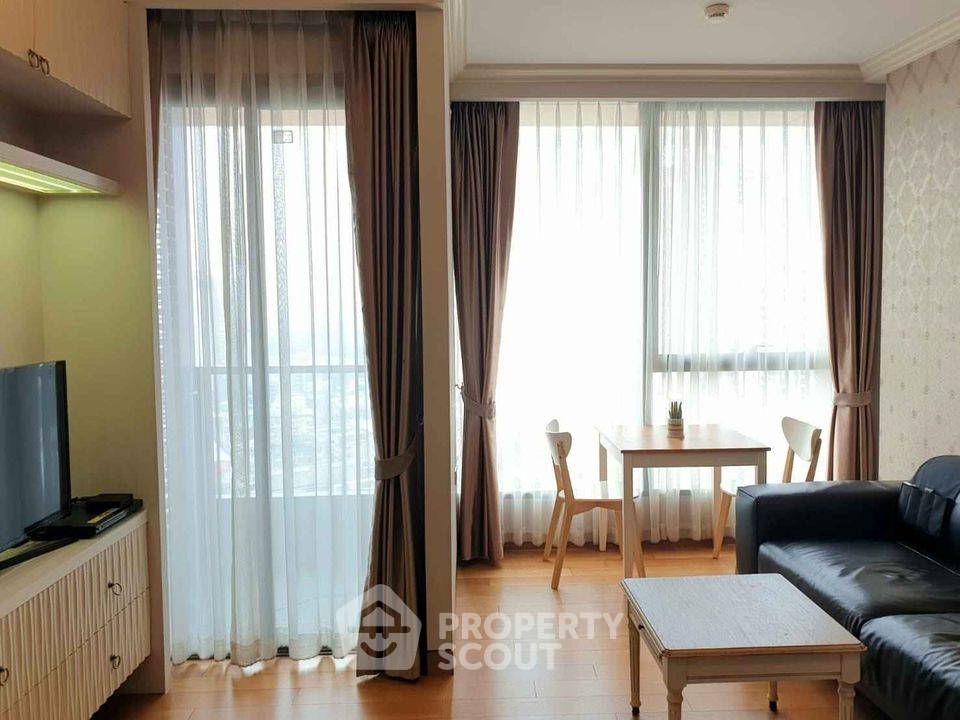 picture 1-BR Condo at The Lumpini 24 near BTS Phrom Phong (ID 408353) - 1/10