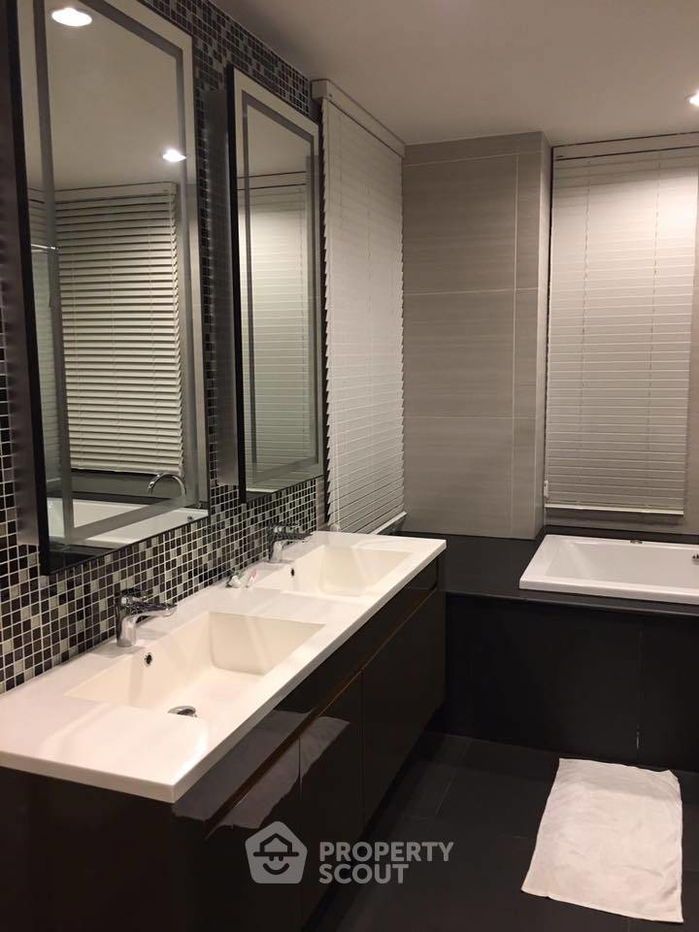 picture 2-BR Condo at Chewathai Residence Bang Pho near MRT Bang Pho (ID 2277022) - 5/9
