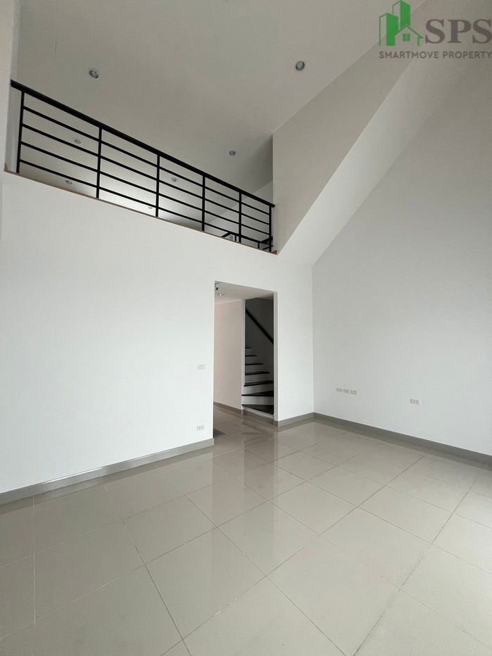 รูป ให้เช่า ทาวน์โฮมหลังมุม Premium Place พหลโยธิน–รามอินทรา  (SPSJN04) - รูปที่ 4/11