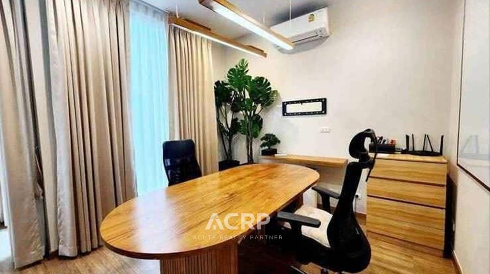 picture 3-story luxury house for sale, Baan Klang Muang Village, Classe Ekkamai-Ramindra. Near Ramindra - At Narong Expressway - 12/19