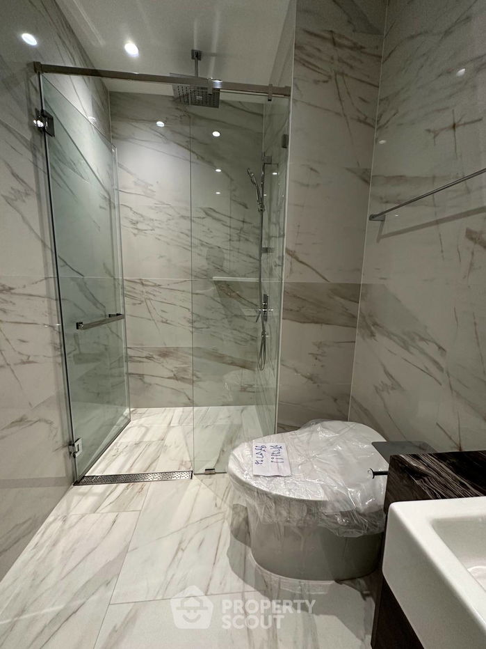 picture 1-BR Condo at Supalai Icon Sathon near MRT Si Lom (ID 2275374) - 6/11