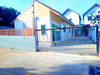 บ้านเดี่ยว บางละมุง ชลบุรี : บ้านเดี่ยวพัทยาดี หลังฟาร์มจระเข้ 51ตร.ว ขายราคาถูก