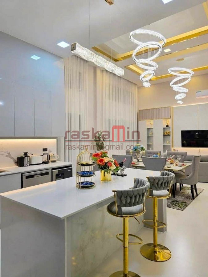 picture  Newly Modern Luxury Pool Villa - 13/20