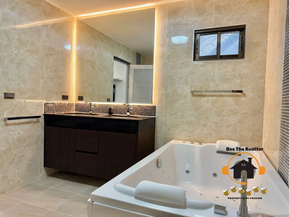 picture Pool Villa for Sale Mabprasan Lake Pattaya - 56/60