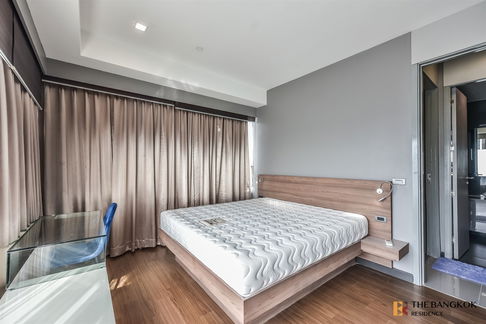🔥Last Chance! Premium Unit,M Silom Near BTS Chong Nonsi