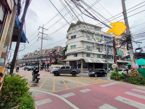 ขายอาคารพาณิชย์ 3 ชั้น ครึ่ง พัทยากลางซอยสยามคันทรี
