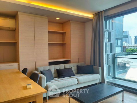 2-BR Condo at Via Botani near BTS Phrom Phong (ID 441104)