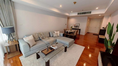 TA6136📲LineID @556ryccg💎98 sqm 2 Bedroom Floor 23 Fully furnished Baan Siri24 Sukhumvit 24 near BTS Phrom Phong, Benchasiri Park, EMPORIUM