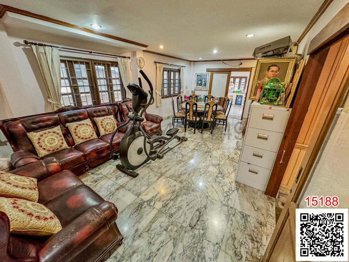 รูป ขาย บ้านเดี่ยว 2 ชั้น+ที่โกดัง ถ.รามอินทรา ตรงข้ามแฟชั่นไอซ์แลนด์ ทำเลดีซอย รามอินทรา 60 - รูปที่ 4/20