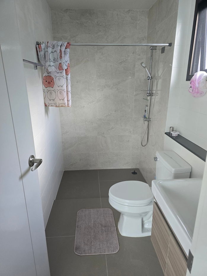 picture rent The City Pattanakarn, beautiful house, good location...perfect life - 10/11