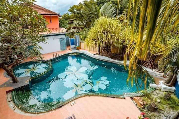picture Hotel for sale, good location, Khao Phra Tamnak-Pattaya - 2/16