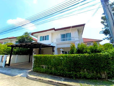 บ้านเดี่ยว ถนนราชพฤกษ์ : โครงการเซนโทร รัตนาธิเบศ์ (วัดสวนแก้ว)  หลังมุม 