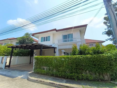 โครงการเซนโทร รัตนาธิเบศ์ (วัดสวนแก้ว)  หลังมุม 