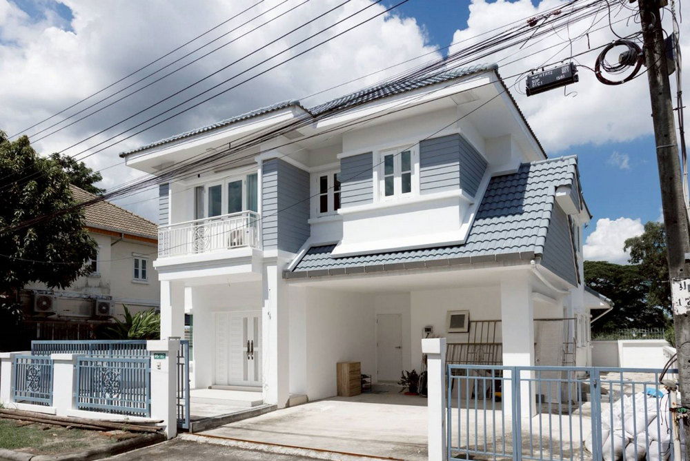 picture Call : 065-897-9794 Private Ramintra Village, Panya Intra Rd., Bang Chan, Khlong Sam Wa 74 square wah, 3 Beds, 3 Baths - 1/12
