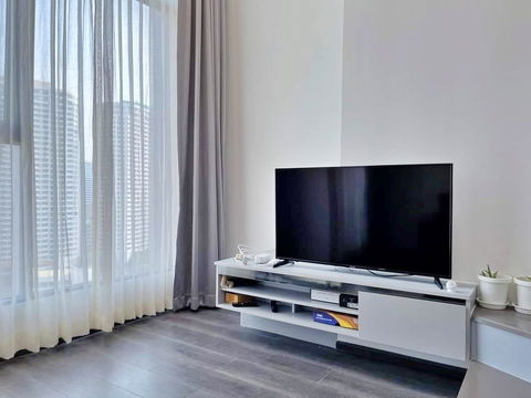 🦋🌼คุณปอ LuxuryCondo🦋🌼แอดไลน์ได้เลยนะคะ🦋ไนท์บริดจ์ สเปซ รัชโยธิน