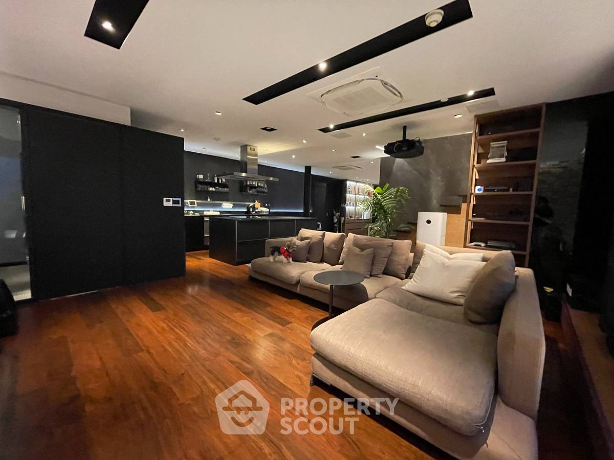 รูป คอนโด 2-ห้องนอน ที่ ดิ เอ็มโพริโอ เพลส ใกล้ BTS พร้อมพงษ์ (ID 845536) - รูปที่ 10/16