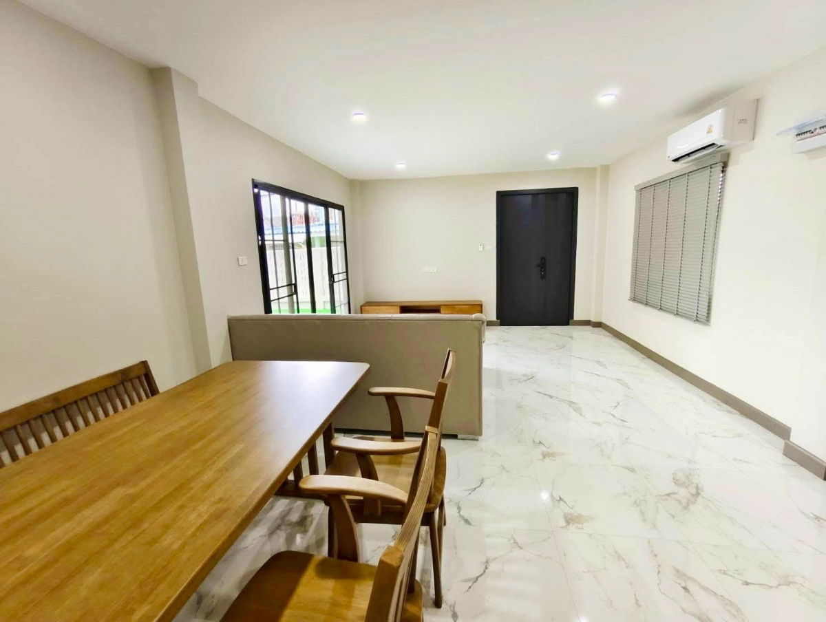 รูป code : B133 ให้เช่าบ้านเดี่ยว กฤษดานคร 10 (Krisadanakorn 10) | บ้านรีโนเวทใหม่ทั้งหลัง ใกล้เซ็นทรัลเวสต์เกตและรถไฟฟ้าสามแยกบางใหญ่ - รูปที่ 13/16