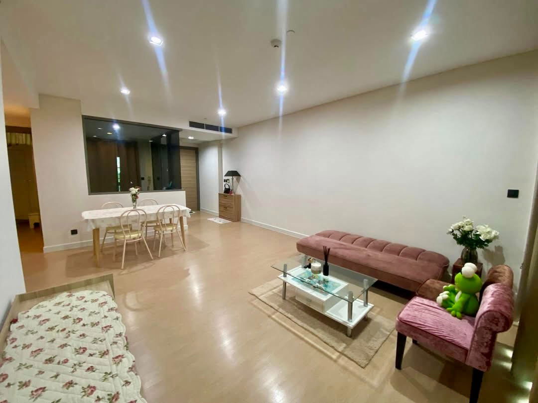 picture code : B152 The Room Charoenkrung 30 - 2/22