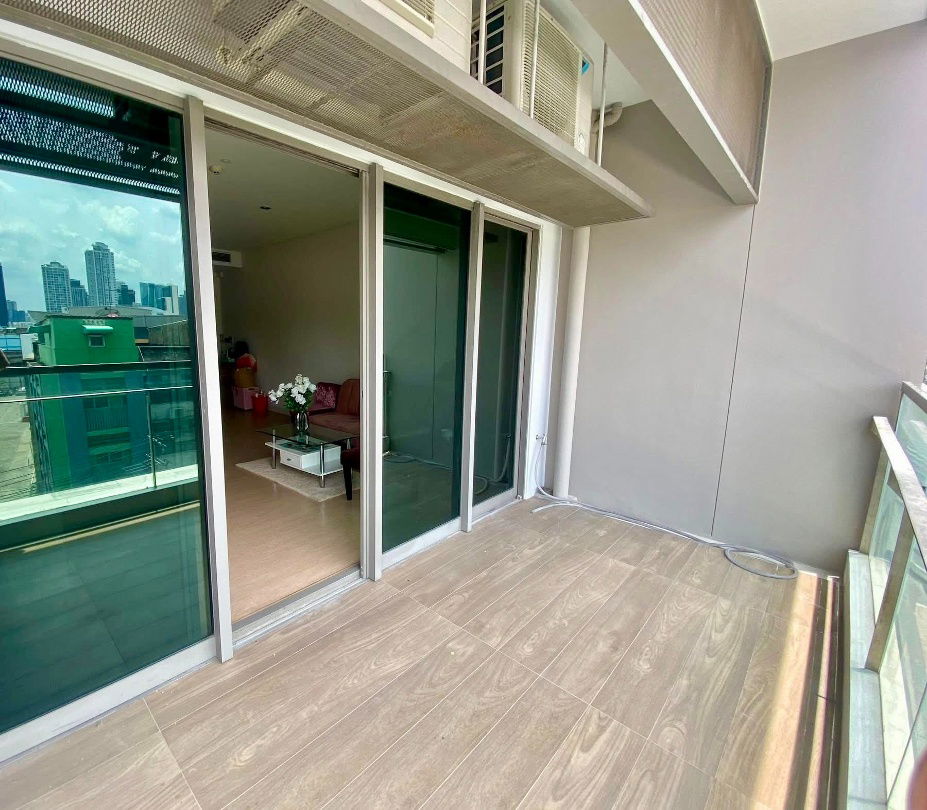 picture code : B152 The Room Charoenkrung 30 - 7/22