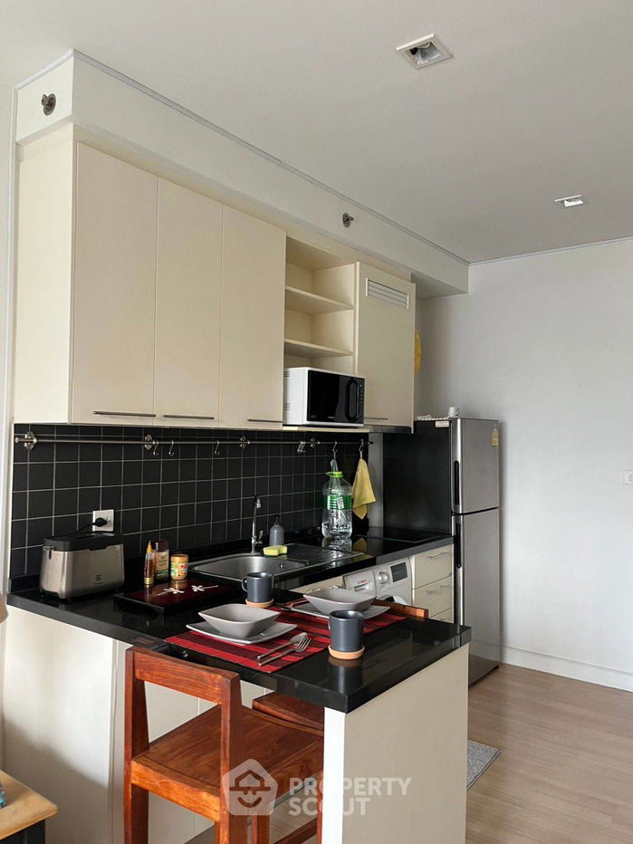 picture 1-BR Condo at The Seed Mingle Sathorn-Suanplu near BTS Sala Daeng (ID 2044633) - 6/12