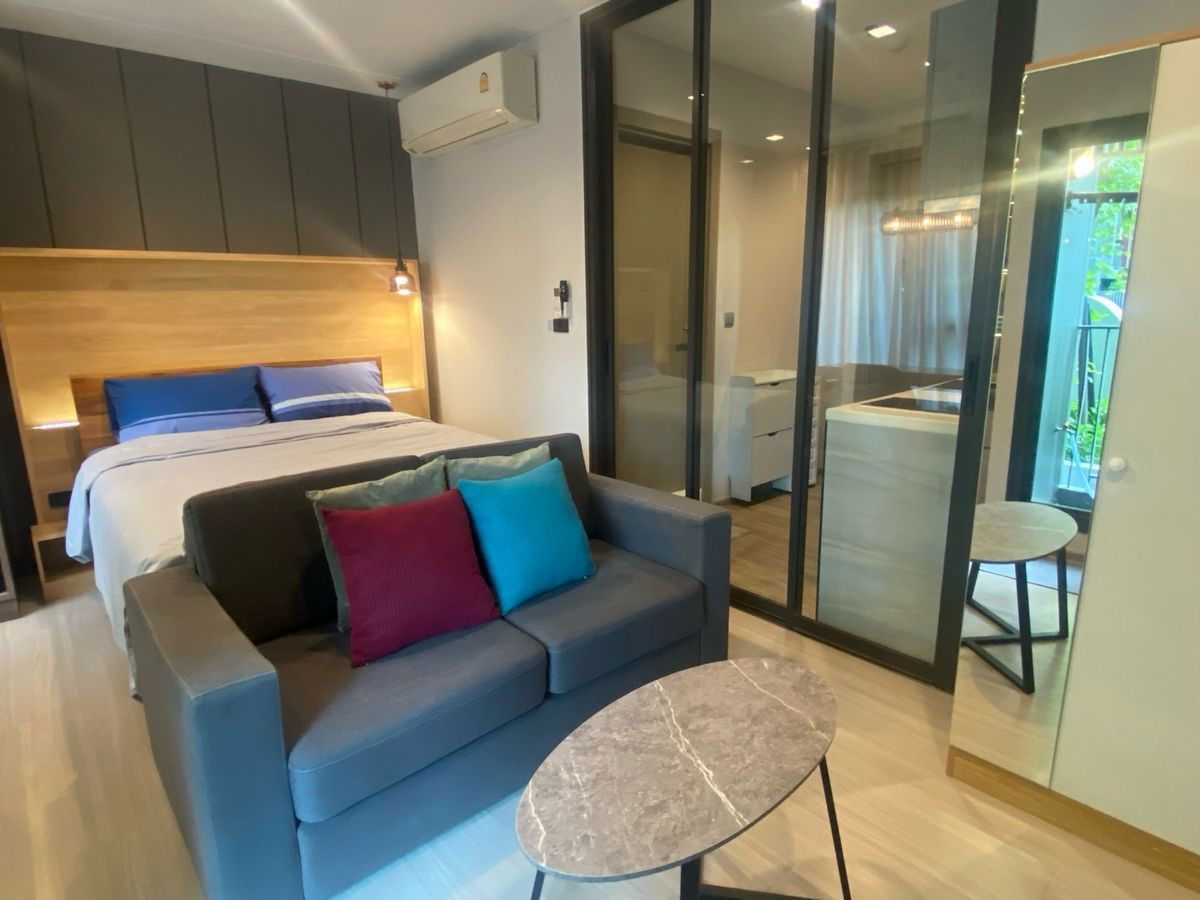 รูป WS2558 🏢 For Rent – Life Asok Rama 9 🌿 วิวสวน + การตกแต่งหรูหรา เพียง 18,000 บาท/เดือน - รูปที่ 7/10