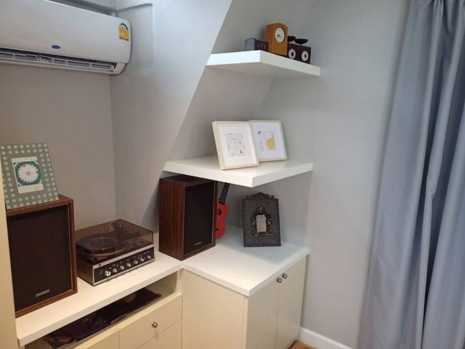 picture Condo for rent Supalai Place Sukhumvit 39 near BTS Phrom Phong 47,500 baht Property code: RS1558 - 9/29