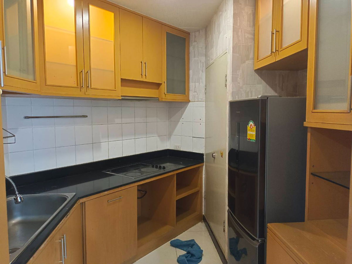 picture One-bedroom condo for rent in NS Tower Bangna Condominium, near Central Bangna Department Store - 3/10