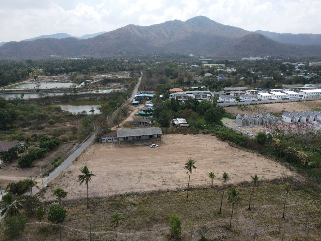 picture Vacant Land for Sale: 4 Rai 1 Ngan 70 Square Wah Near Motorway Route 7, Nong Ri, Mueang Chonburi - 4/4